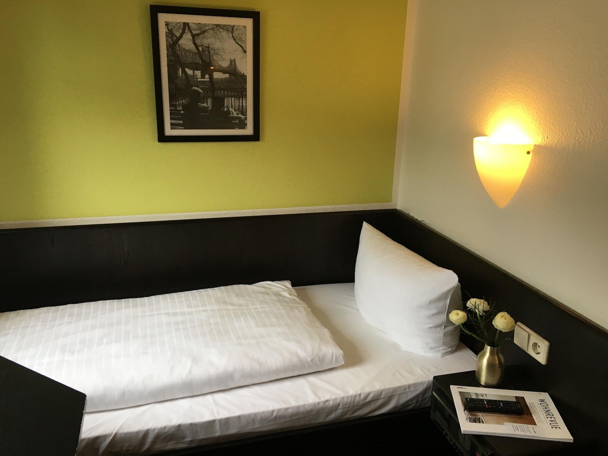 Rugs Hotel Koeln Exterior foto